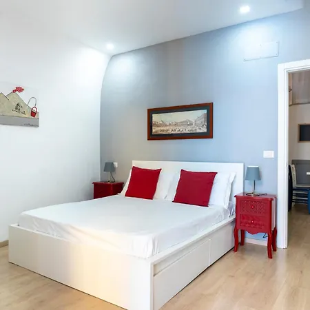 O' Panaro Ai Spagnoli By Wonderful Italy * 那不勒斯